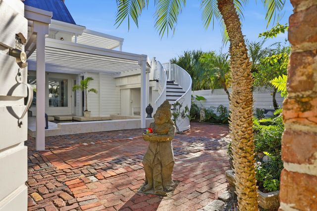 153 Washington St, St Augustine, FL 32084