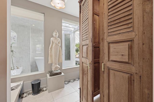 153 Washington St, St Augustine, FL 32084