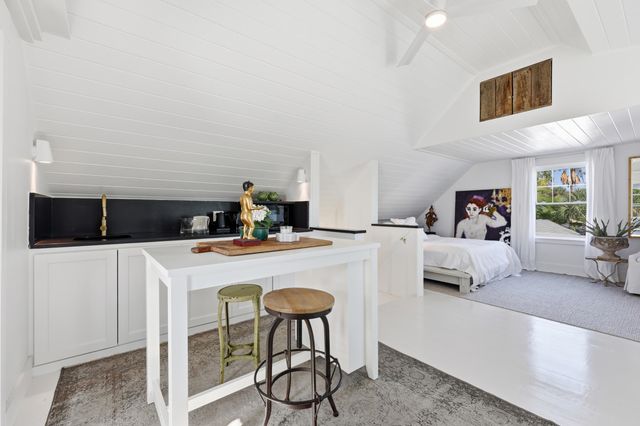 153 Washington St, St Augustine, FL 32084