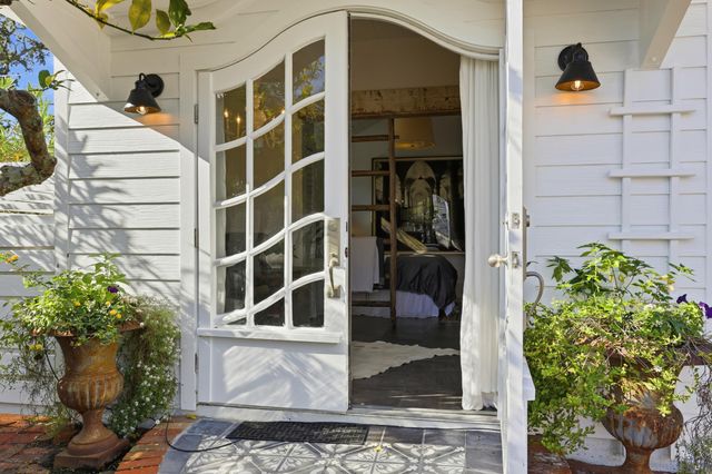 153 Washington St, St Augustine, FL 32084