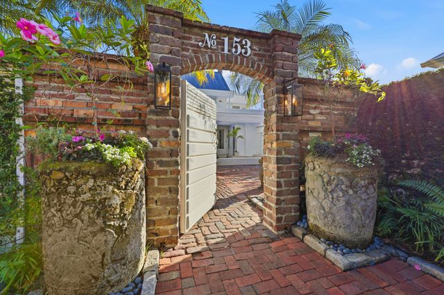 153 Washington St, St Augustine, FL 32084