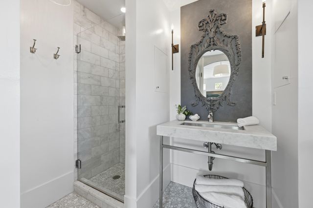 153 Washington St, St Augustine, FL 32084