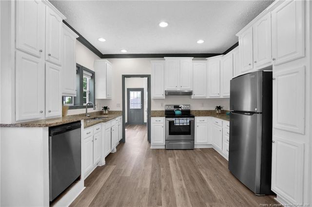 250 Calcasieu Drive, Parkton, NC 28371