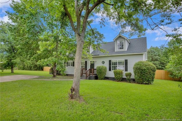 250 Calcasieu Drive, Parkton, NC 28371