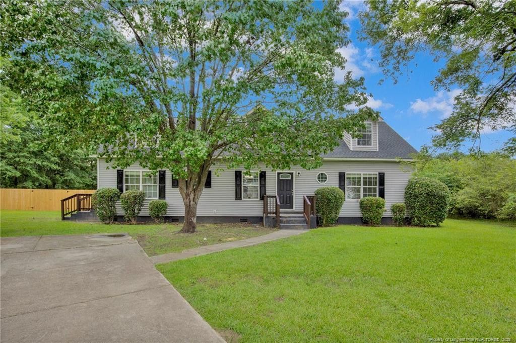 250 Calcasieu Drive, Parkton, NC 28371