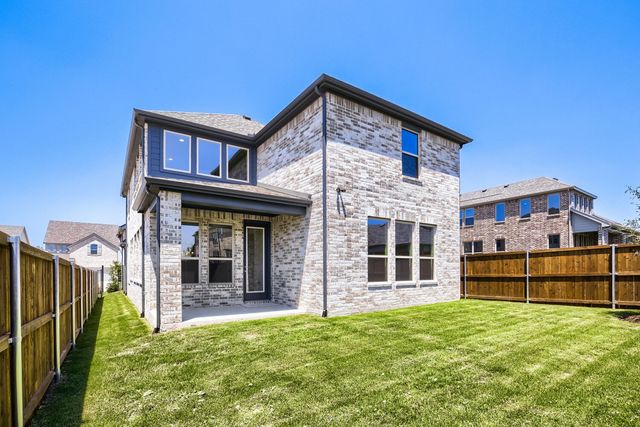 828 Stone Grove Road, Lavon, TX 75166