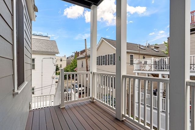 182 W 7th St 2, Boston, MA 02127
