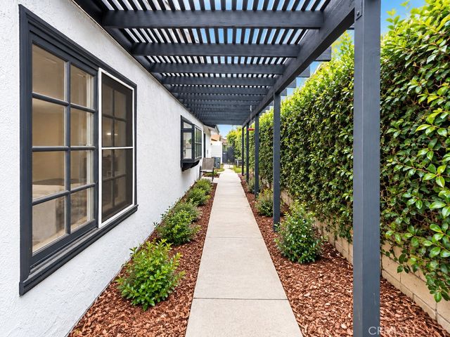 1302 Turquoise, Corona, CA 92882