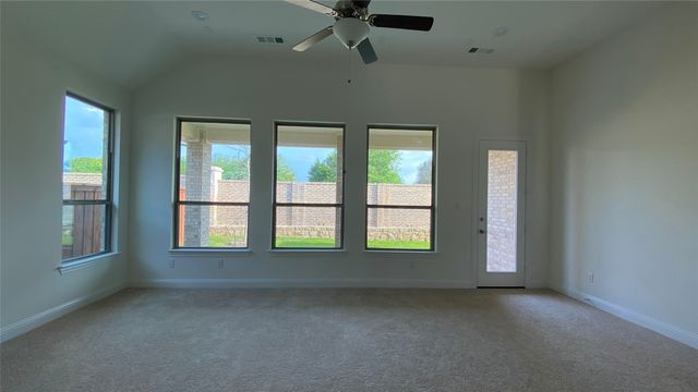 2609 High Bluff Drive, Mansfield, TX 76063