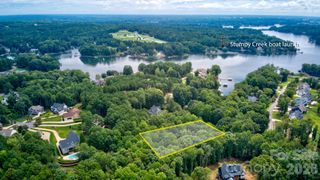 512 Kenway Loop, Mooresville, NC 28117