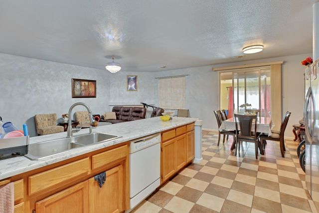 1514 Countryside Dr, Yuba City, CA 95993