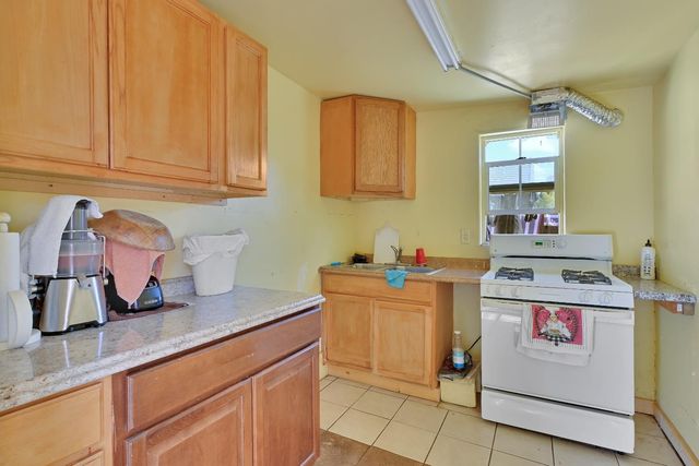 1514 Countryside Dr, Yuba City, CA 95993