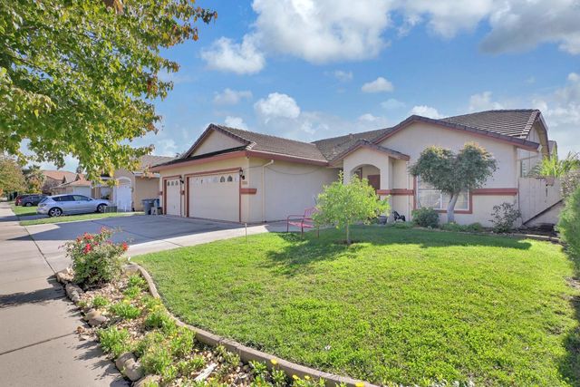1514 Countryside Dr, Yuba City, CA 95993