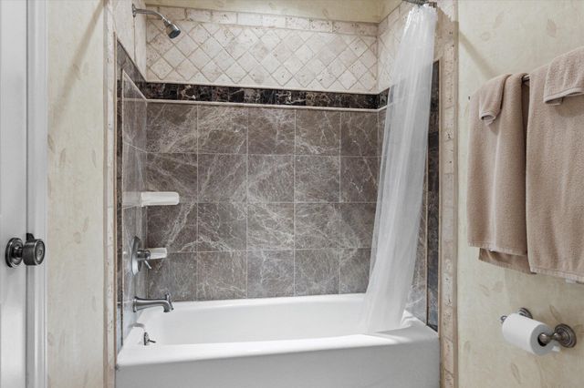 10806 Wintergreen HL, Austin, TX 78750