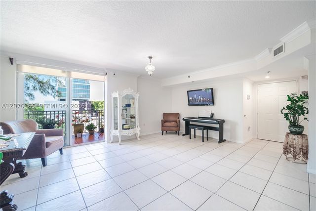 1650 Coral Way 507, Miami, FL 33145
