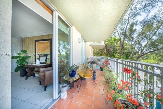 1650 Coral Way 507, Miami, FL 33145