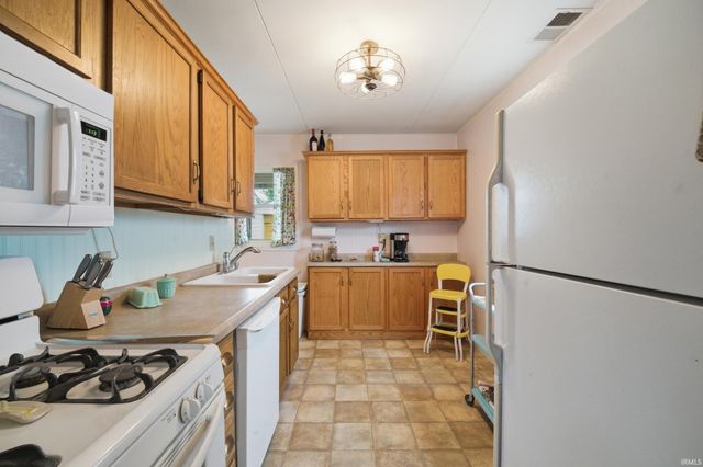 3142 Elmwood Avenue, Lafayette, IN 47904