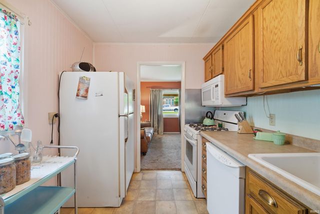 3142 Elmwood Avenue, Lafayette, IN 47904