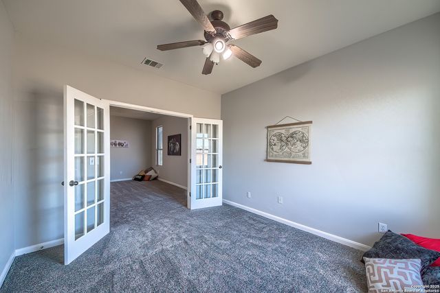 240 Glory Lane, Marion, TX 78124