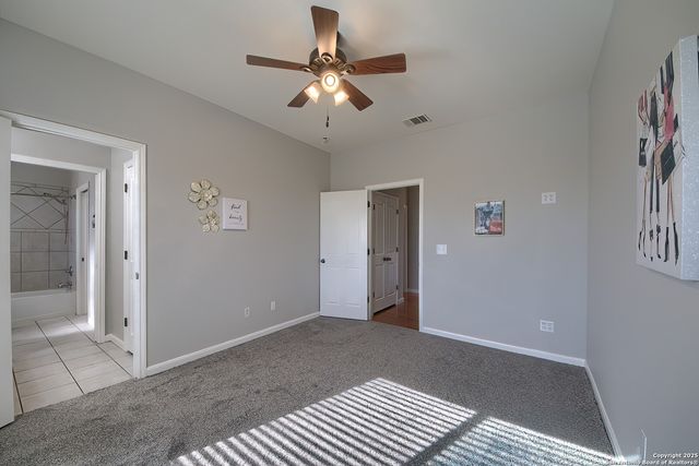 240 Glory Lane, Marion, TX 78124