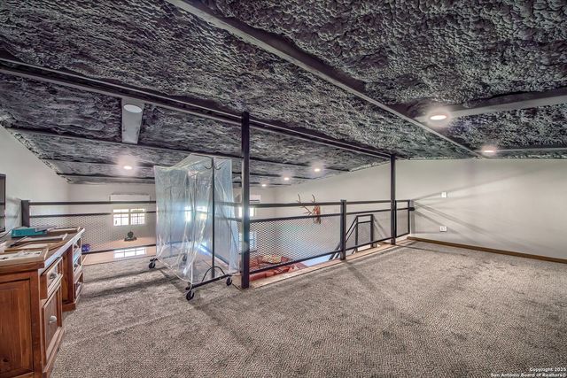 240 Glory Lane, Marion, TX 78124