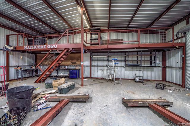 240 Glory Lane, Marion, TX 78124