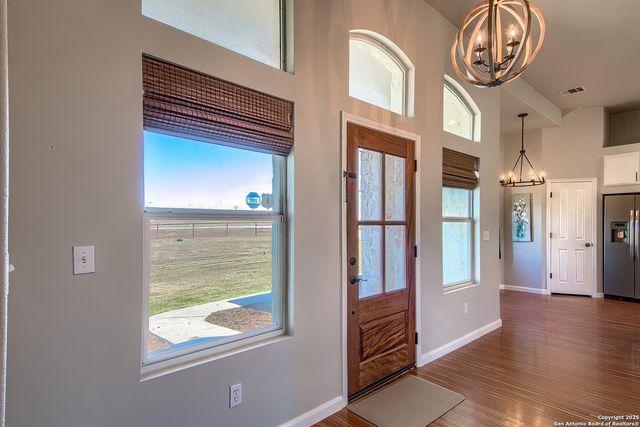 240 Glory Lane, Marion, TX 78124