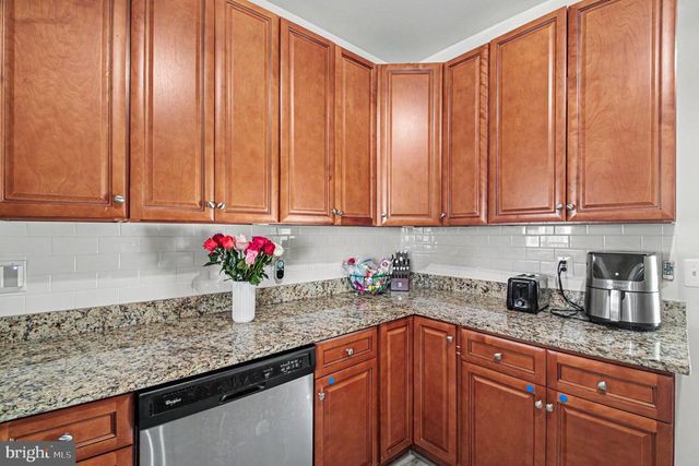 6182 NEWTON LANE LN, Bealeton, VA 22712