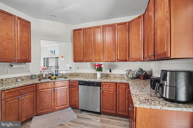 6182 NEWTON LANE LN, Bealeton, VA 22712