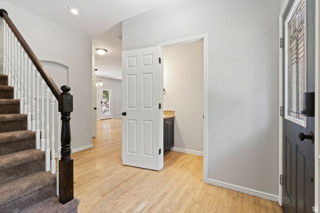 1542 N 2575 E, Layton, UT 84040