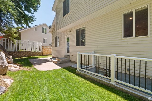 1542 N 2575 E, Layton, UT 84040