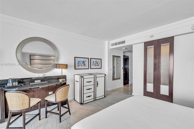 4391 Collins Avenue 1706, Miami Beach, FL 33140