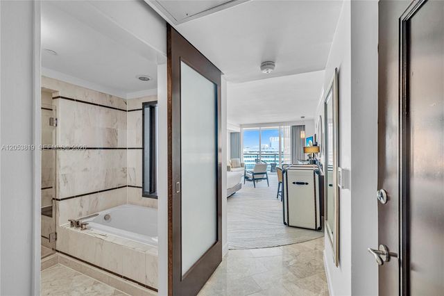 4391 Collins Avenue 1706, Miami Beach, FL 33140