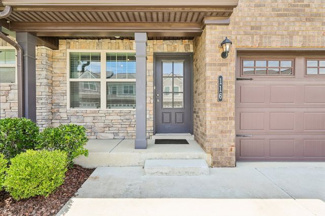 116 Rising Pvt Ln, Gallatin, TN 37066