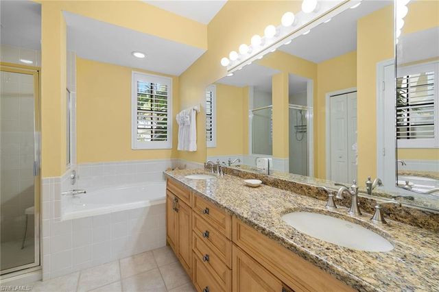27190 Oakwood Lake DR 102, Bonita Springs, FL 34134