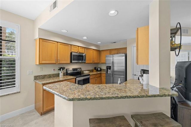 27190 Oakwood Lake DR 102, Bonita Springs, FL 34134