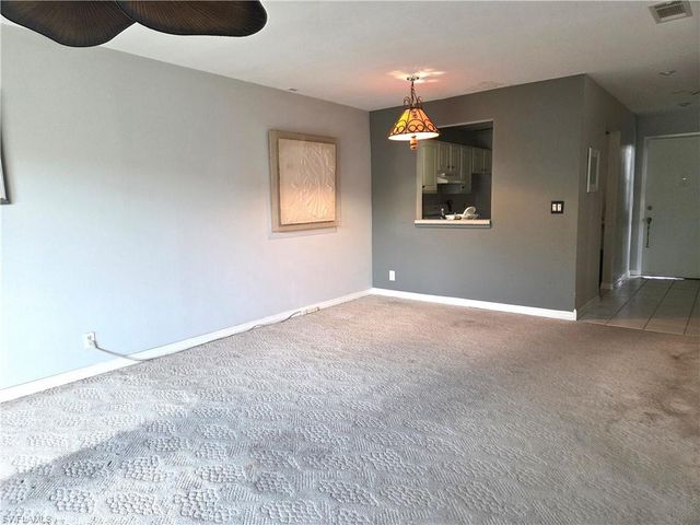 6184 Michelle WAY 207, Fort Myers, FL 33919