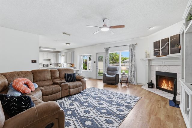 7433 Steward Lane, North Richland Hills, TX 76182