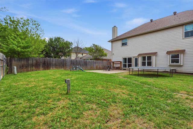 7433 Steward Lane, North Richland Hills, TX 76182