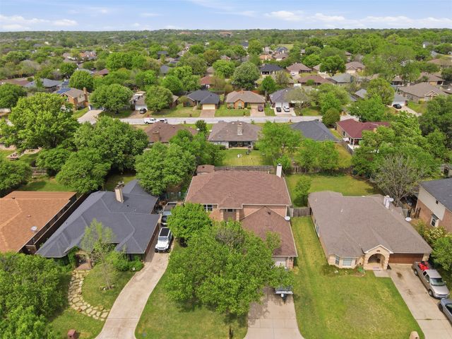 7433 Steward Lane, North Richland Hills, TX 76182
