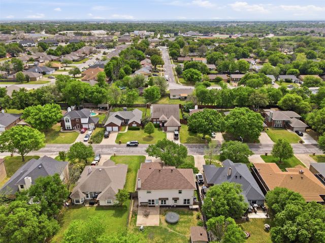 7433 Steward Lane, North Richland Hills, TX 76182