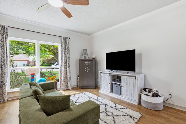 7433 Steward Lane, North Richland Hills, TX 76182