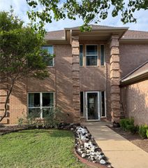 7433 Steward Lane, North Richland Hills, TX 76182