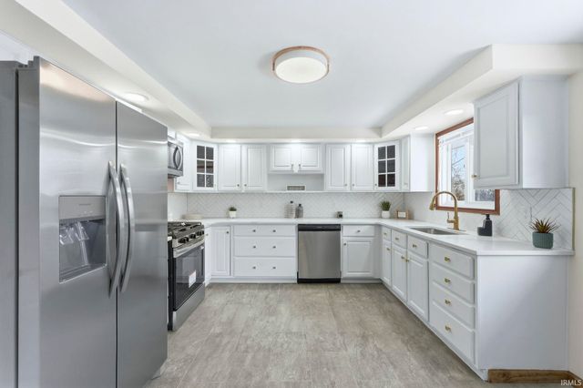 4299 E 1000 N, Roanoke, IN 46783