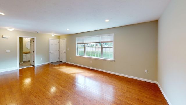 347 Main Street, Townsend, MA 01469