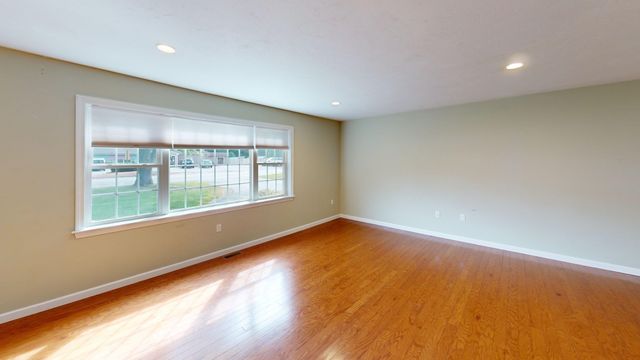 347 Main Street, Townsend, MA 01469