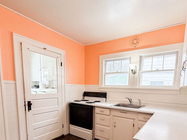 16 Gault Avenue, Oneonta, NY 13820