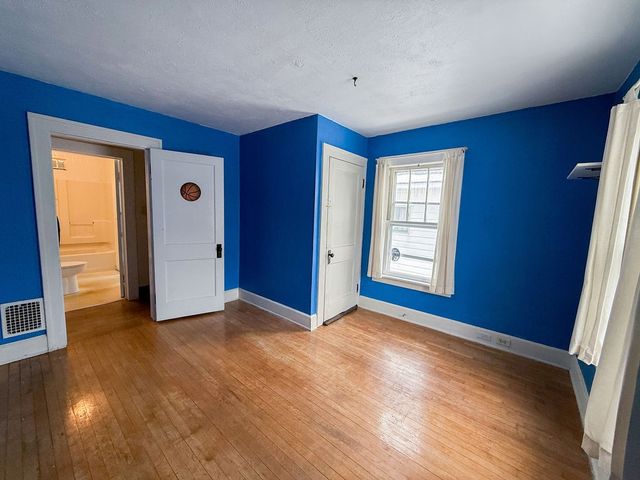 16 Gault Avenue, Oneonta, NY 13820