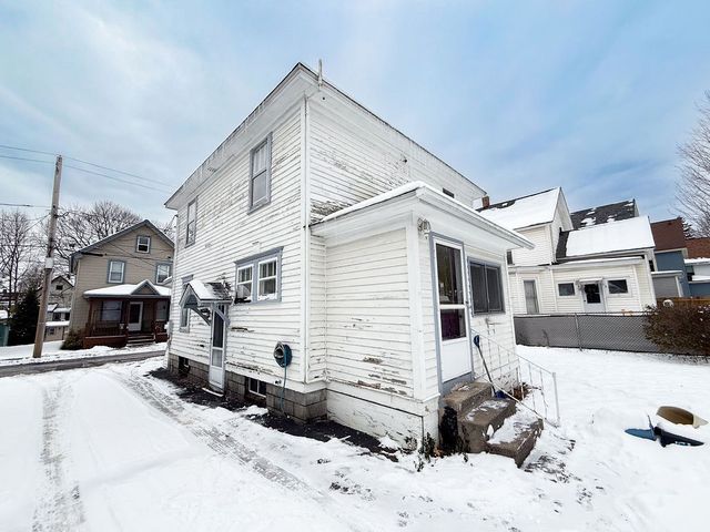 16 Gault Avenue, Oneonta, NY 13820