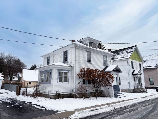 16 Gault Avenue, Oneonta, NY 13820